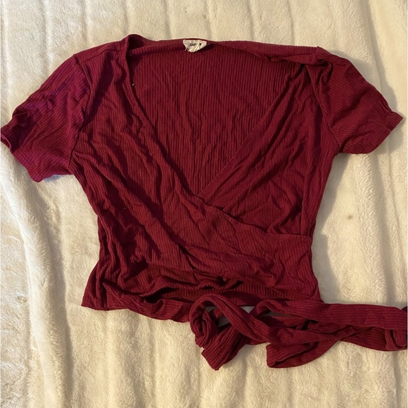 Crop top - Picture 1 of 2